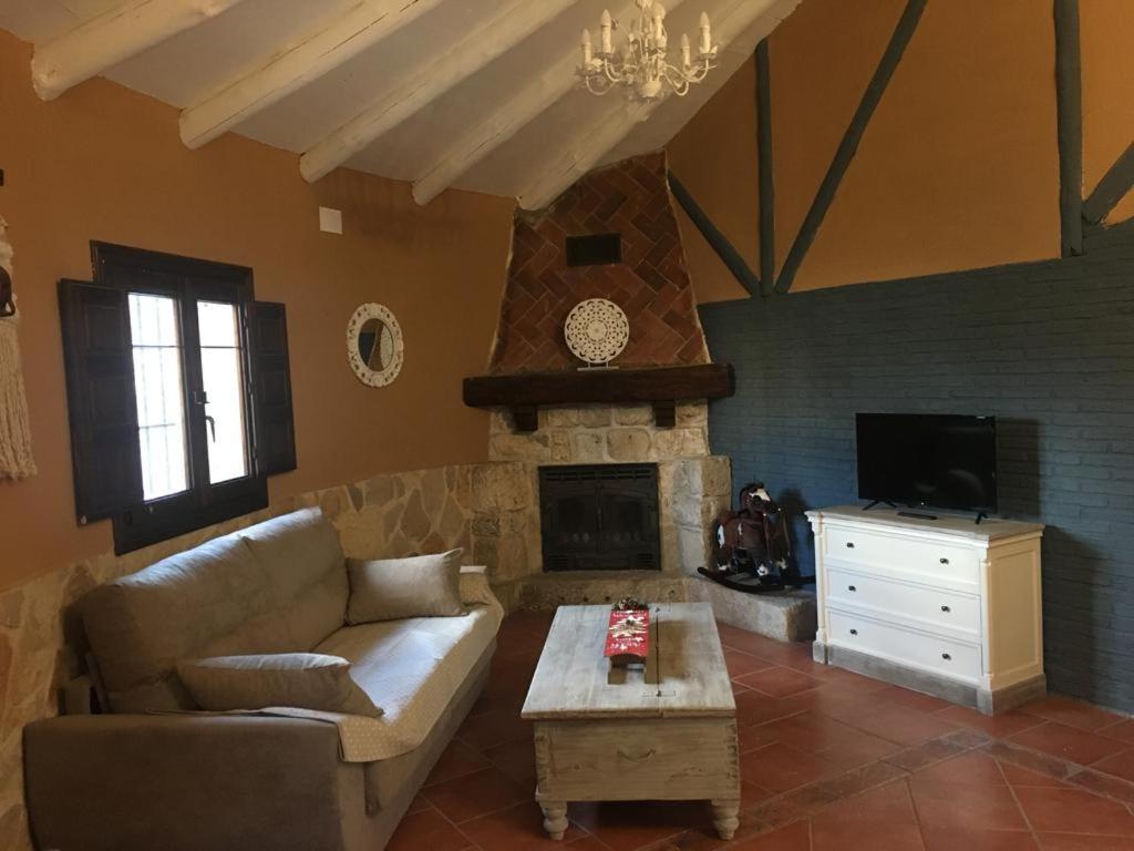 Villa El Chozo à Fuentiduena Extérieur photo